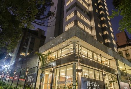 Apartamento Garden com 250m², 3 quartos, 3 suítes, 4 vagas, no bairro Auxiliadora em Porto Alegre