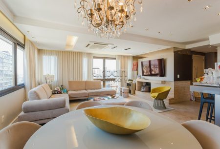 Apartamento com 126m², 3 quartos, 3 suítes, 3 vagas, no bairro Auxiliadora em Porto Alegre