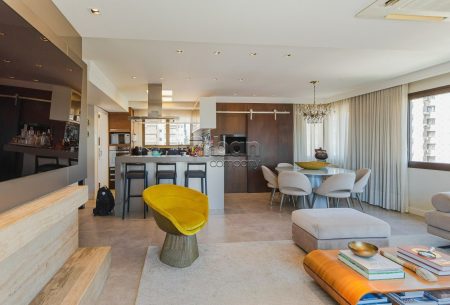 Apartamento com 126m², 3 quartos, 3 suítes, 3 vagas, no bairro Auxiliadora em Porto Alegre
