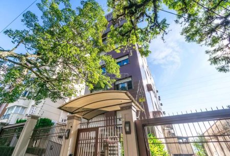 Apartamento com 64m², 2 quartos, 1 suíte, 1 vaga, no bairro Petrópolis em Porto Alegre