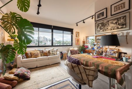 Loft com 43m², 1 quarto, 1 vaga, no bairro Central Parque em Porto Alegre
