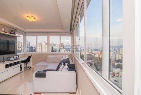 Apartamento com 68m², 3 quartos, 1 suíte, 2 vagas, no bairro Petrópolis em Porto Alegre