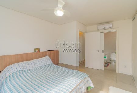 Apartamento com 110m², 2 quartos, 2 vagas, no bairro Petrópolis em Porto Alegre