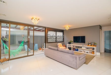 Apartamento Garden com 151m², 3 quartos, 1 suíte, 3 vagas, no bairro Boa Vista em Porto Alegre