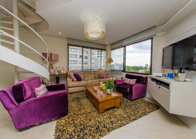 Apartamento Duplex com 93m², 2 quartos, 1 suíte, 3 vagas, no bairro Chácara das Pedras em Porto Alegre
