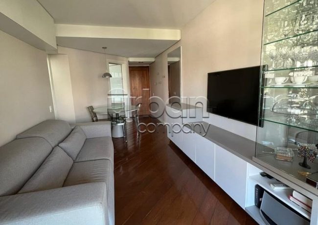 Apartamento com 71m², 2 quartos, 1 suíte, 2 vagas, no bairro Hiegienópolis em Porto Alegre