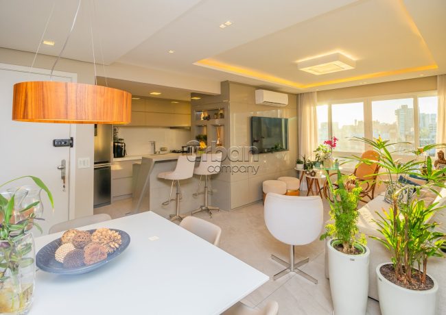 Apartamento com 89m², 3 quartos, 1 suíte, 2 vagas, no bairro Petrópolis em Porto Alegre