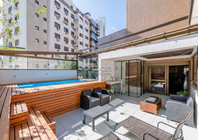 Apartamento Garden com 264m², 3 quartos, 3 suítes, 3 vagas, no bairro Auxiliadora em Porto Alegre