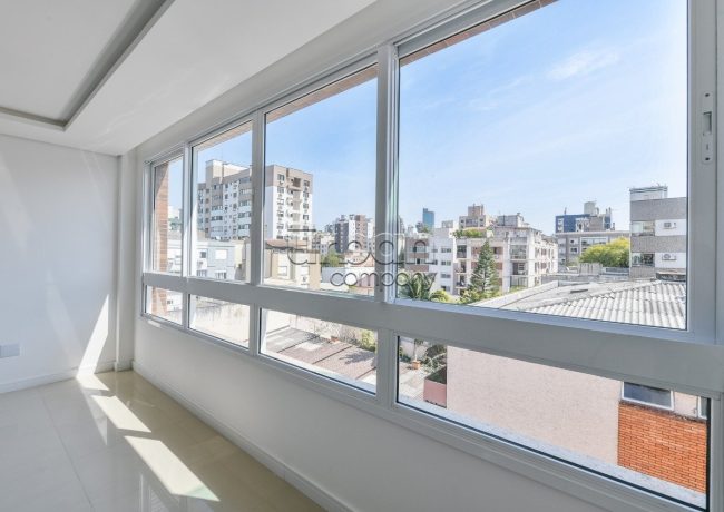 Apartamento com 128m², 3 quartos, 1 suíte, 2 vagas, no bairro Higienópolis em Porto Alegre