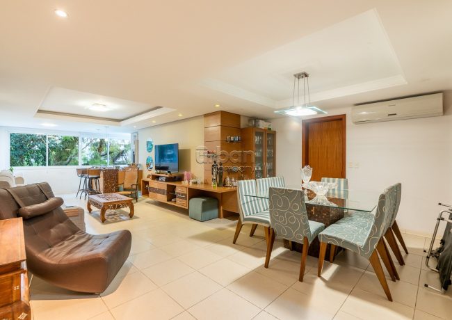 Apartamento com 128m², 3 quartos, 1 suíte, 2 vagas, no bairro Higienópolis em Porto Alegre