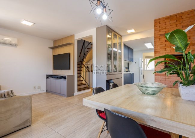 Casa em Condomínio com 144m², 3 quartos, 1 suíte, 2 vagas, no bairro Ecoville em Porto Alegre