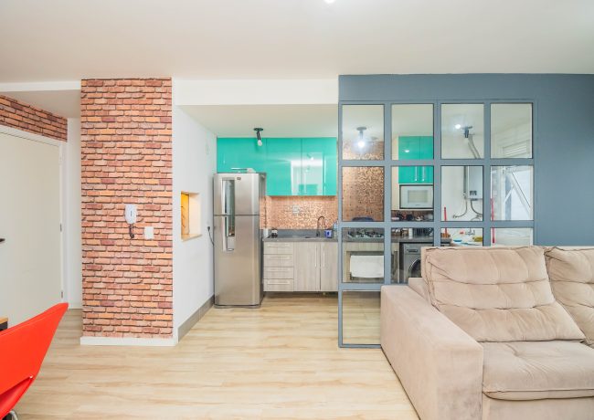 Apartamento com 56m², 2 quartos, 1 suíte, 1 vaga, no bairro Jardim Lindóia em Porto Alegre