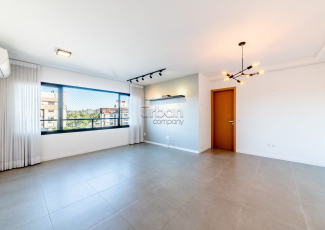 Apartamento com 102m², 3 quartos, 1 suíte, 2 vagas, no bairro Passo da Areia em Porto Alegre