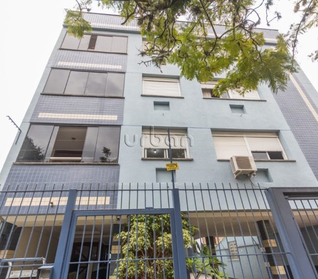 Apartamento com 117m², 3 quartos, 1 suíte, 1 vaga, no bairro Vila Ipiranga em Porto Alegre
