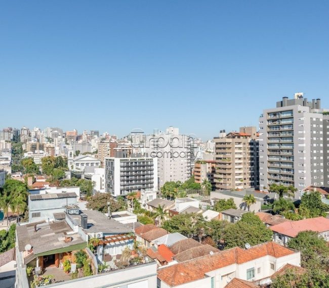 Cobertura com 231m², 4 quartos, 2 suítes, 2 vagas, no bairro Moinhos de Vento em Porto Alegre