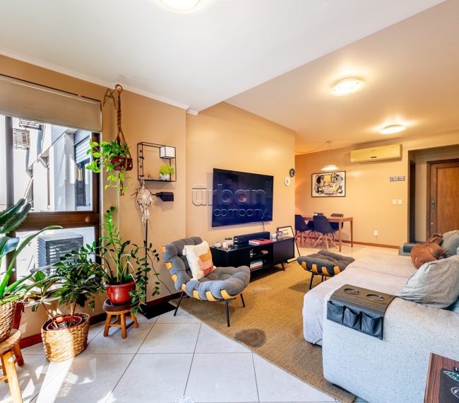 Apartamento com 100m², 3 quartos, 1 suíte, 2 vagas, no bairro Moinhos de Vento em Porto Alegre