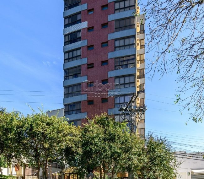 Apartamento com 97m², 2 quartos, 1 suíte, 2 vagas, no bairro Três Figueiras em Porto Alegre