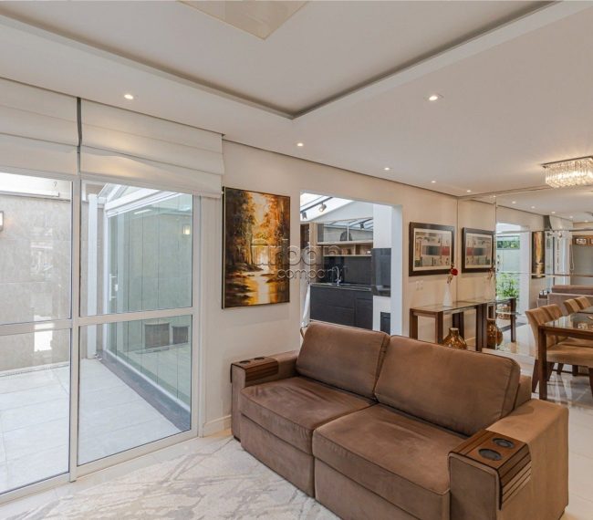 Casa em Condomínio com 156m², 3 quartos, 1 suíte, 2 vagas, no bairro Ecoville em Porto Alegre