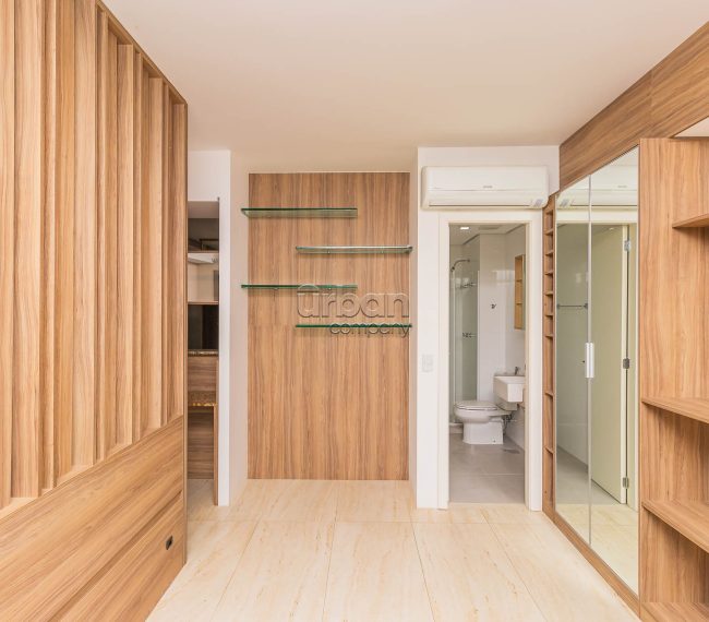 Apartamento com 39m², 1 quarto, 1 suíte, 1 vaga, no bairro São João em Porto Alegre