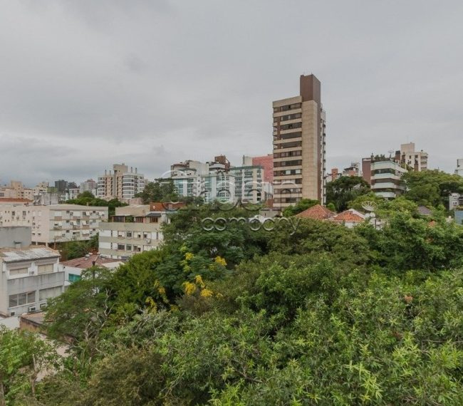 Cobertura com 235m², 3 quartos, 2 suítes, 2 vagas, no bairro Auxiliadora em Porto Alegre