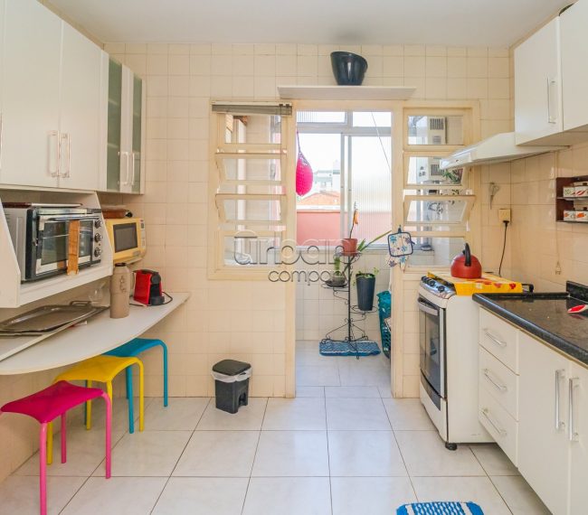 Apartamento com 86m², 2 quartos, 1 vaga, no bairro Petrópolis em Porto Alegre