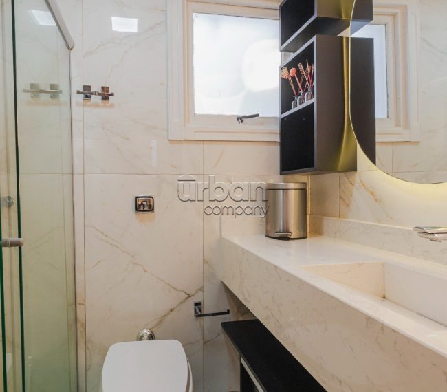 Apartamento Garden com 71m², 2 quartos, 1 suíte, 1 vaga, no bairro Petrópolis em Porto Alegre
