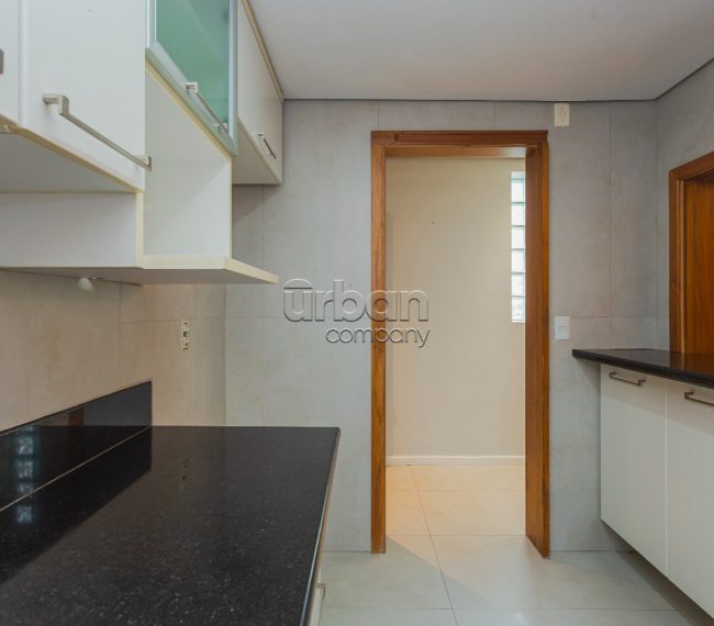 Apartamento Garden com 71m², 2 quartos, 1 suíte, 1 vaga, no bairro Petrópolis em Porto Alegre