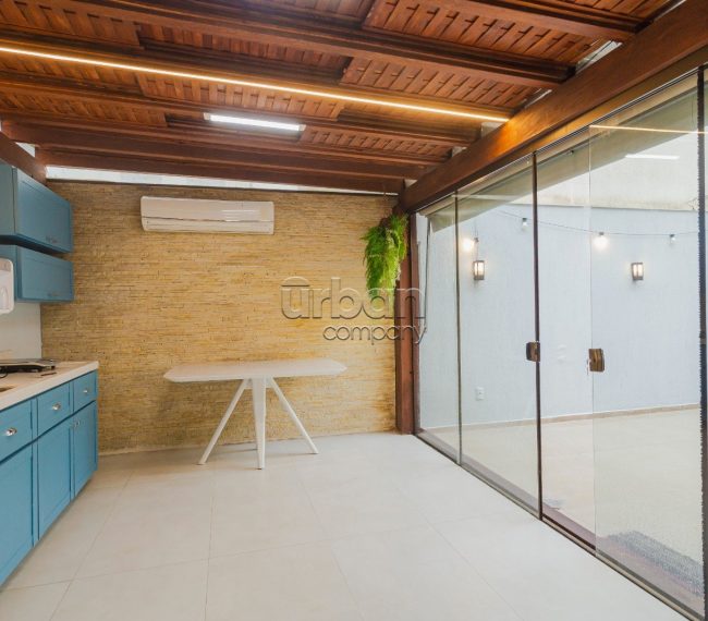 Apartamento Garden com 71m², 2 quartos, 1 suíte, 1 vaga, no bairro Petrópolis em Porto Alegre
