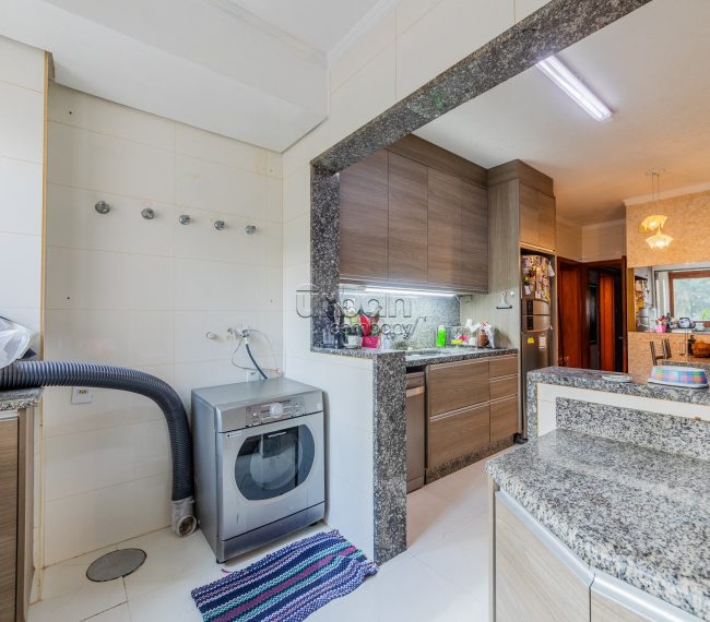Apartamento com 167m², 3 quartos, 1 suíte, 2 vagas, no bairro Higienópolis em Porto Alegre