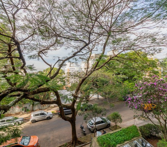 Apartamento com 167m², 3 quartos, 1 suíte, 2 vagas, no bairro Higienópolis em Porto Alegre