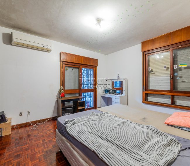 Apartamento com 167m², 3 quartos, 1 suíte, 2 vagas, no bairro Higienópolis em Porto Alegre