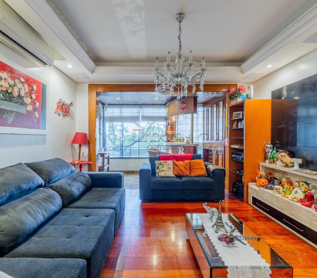 Apartamento com 167m², 3 quartos, 1 suíte, 2 vagas, no bairro Higienópolis em Porto Alegre