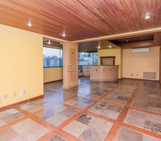 Apartamento com 222m², 3 quartos, 3 suítes, 2 vagas, no bairro Rio Branco em Porto Alegre