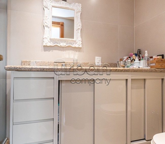 Apartamento com 142m², 3 quartos, 2 vagas, no bairro Petrópolis em Porto Alegre