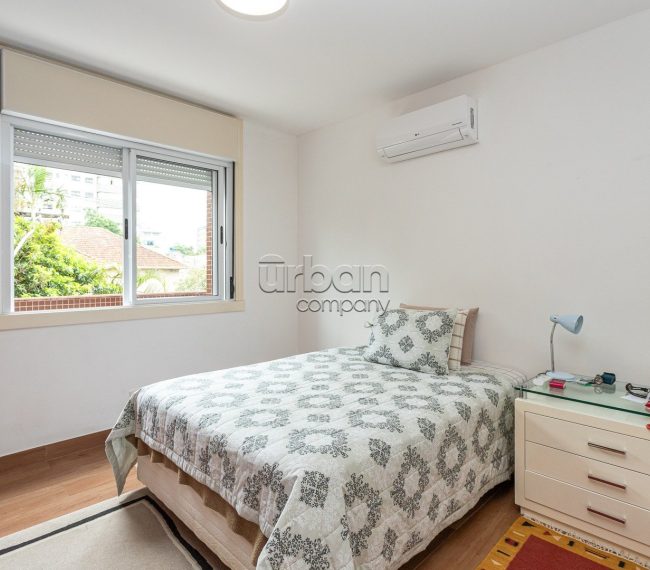 Apartamento com 142m², 3 quartos, 2 vagas, no bairro Petrópolis em Porto Alegre