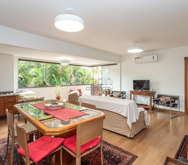 Apartamento com 142m², 3 quartos, 2 vagas, no bairro Petrópolis em Porto Alegre