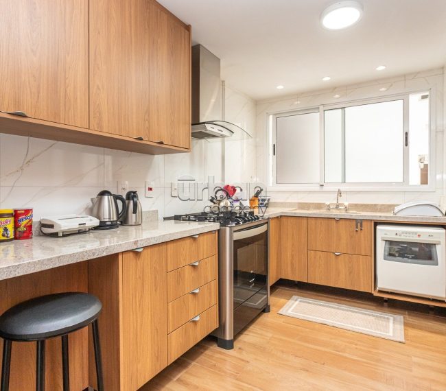 Apartamento com 142m², 3 quartos, 2 vagas, no bairro Petrópolis em Porto Alegre