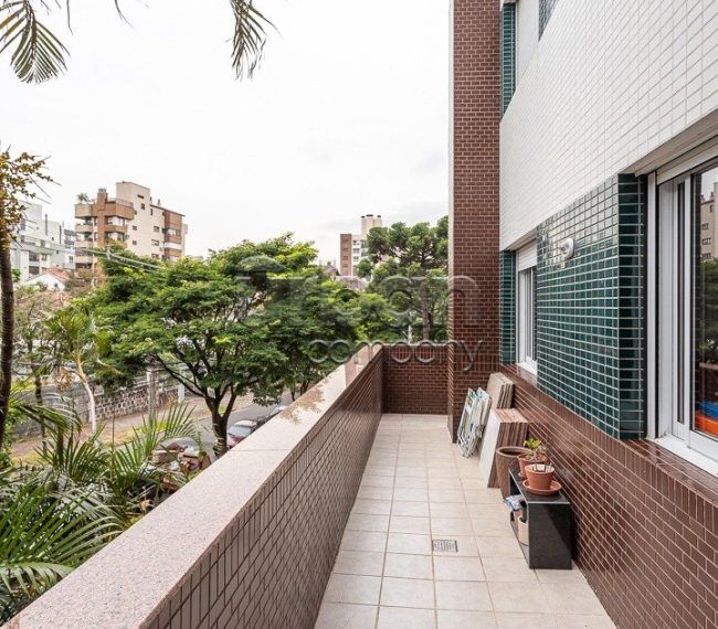 Apartamento com 142m², 3 quartos, 2 vagas, no bairro Petrópolis em Porto Alegre