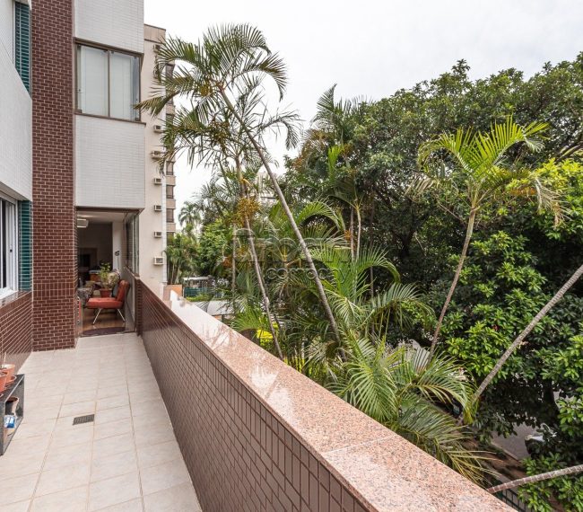 Apartamento com 142m², 3 quartos, 2 vagas, no bairro Petrópolis em Porto Alegre