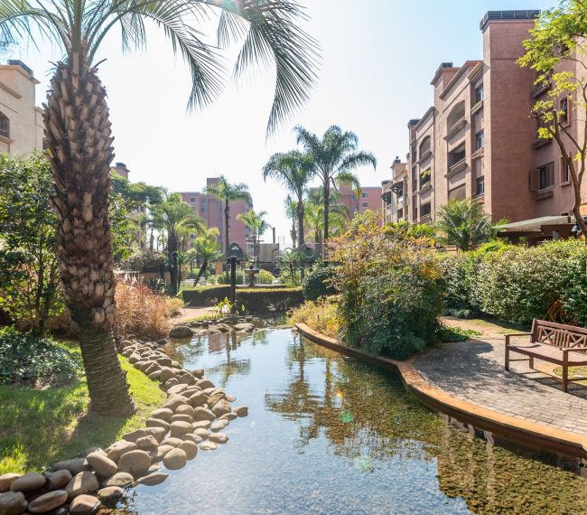 Apartamento Garden com 190m², 3 quartos, 3 suítes, 2 vagas, no bairro Chácara Das Pedras em Porto Alegre