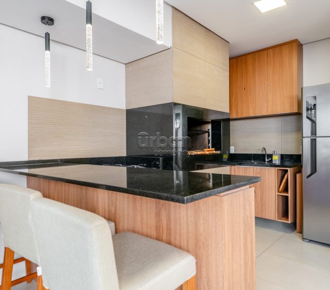 Apartamento com 92m², 3 quartos, 3 suítes, 2 vagas, no bairro Passo da Areia em Porto Alegre