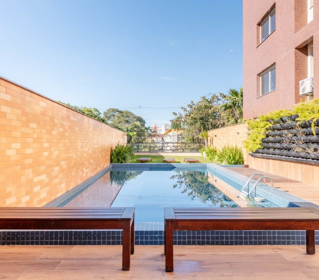 Apartamento com 92m², 3 quartos, 3 suítes, 2 vagas, no bairro Passo da Areia em Porto Alegre