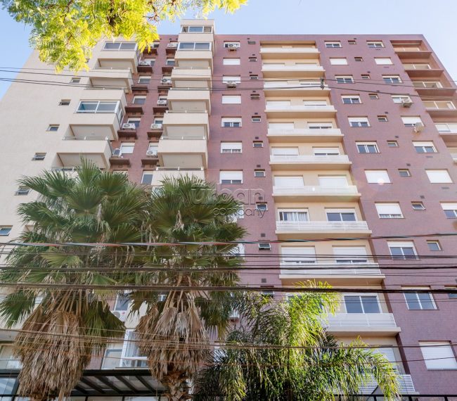 Apartamento com 92m², 3 quartos, 3 suítes, 2 vagas, no bairro Passo da Areia em Porto Alegre