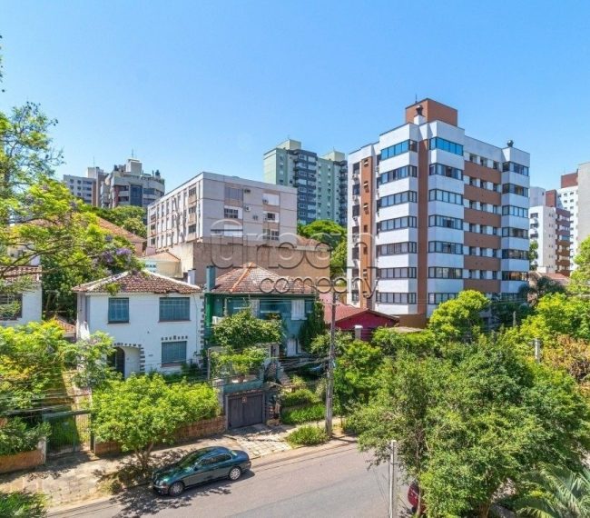 Apartamento com 81m², 2 quartos, 1 suíte, 1 vaga, no bairro Petrópolis em Porto Alegre