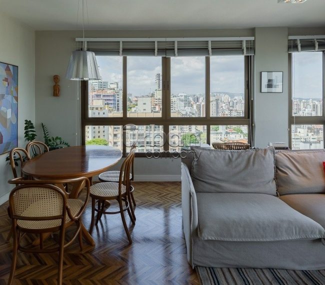 Apartamento com 80m², 2 quartos, 1 suíte, 2 vagas, no bairro Rio Branco em Porto Alegre