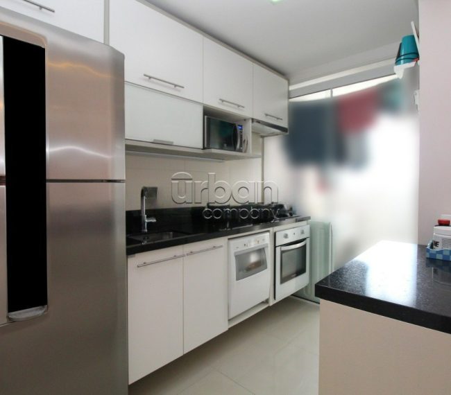 Apartamento com 60m², 2 quartos, 1 suíte, 1 vaga, no bairro São João em Porto Alegre