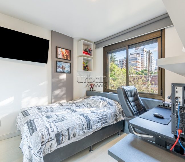Apartamento com 122m², 3 quartos, 1 suíte, 2 vagas, no bairro Auxiliadora em Porto Alegre