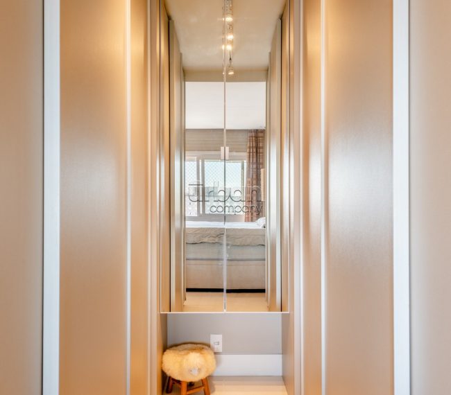 Apartamento com 147m², 3 quartos, 3 suítes, 3 vagas, no bairro Moinhos de Vento em Porto Alegre