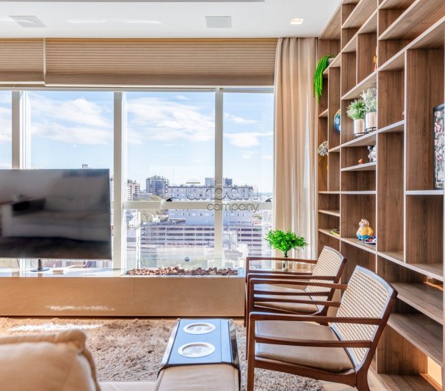 Apartamento com 147m², 3 quartos, 3 suítes, 3 vagas, no bairro Moinhos de Vento em Porto Alegre