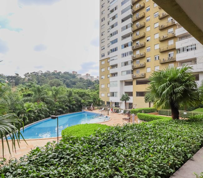 Apartamento com 67m², 2 quartos, 1 suíte, 1 vaga, no bairro Jardim Carvalho em Porto Alegre